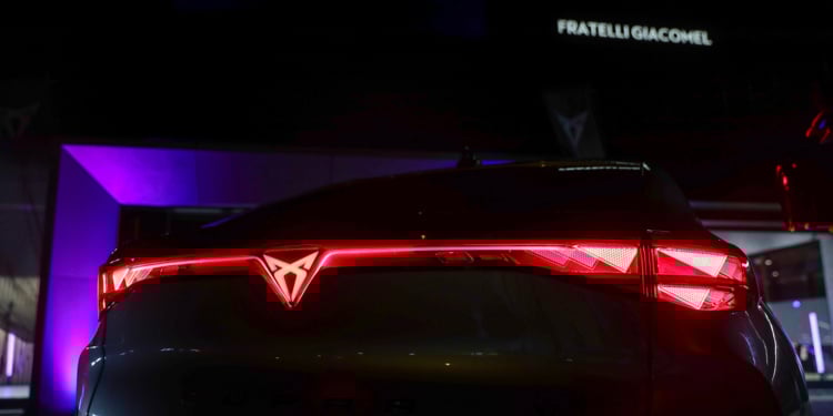 CUPRA Tavascan dettagli