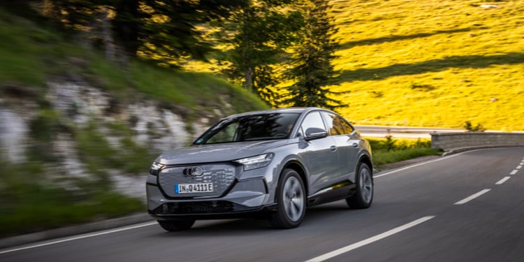 Q4 e-tron restyling