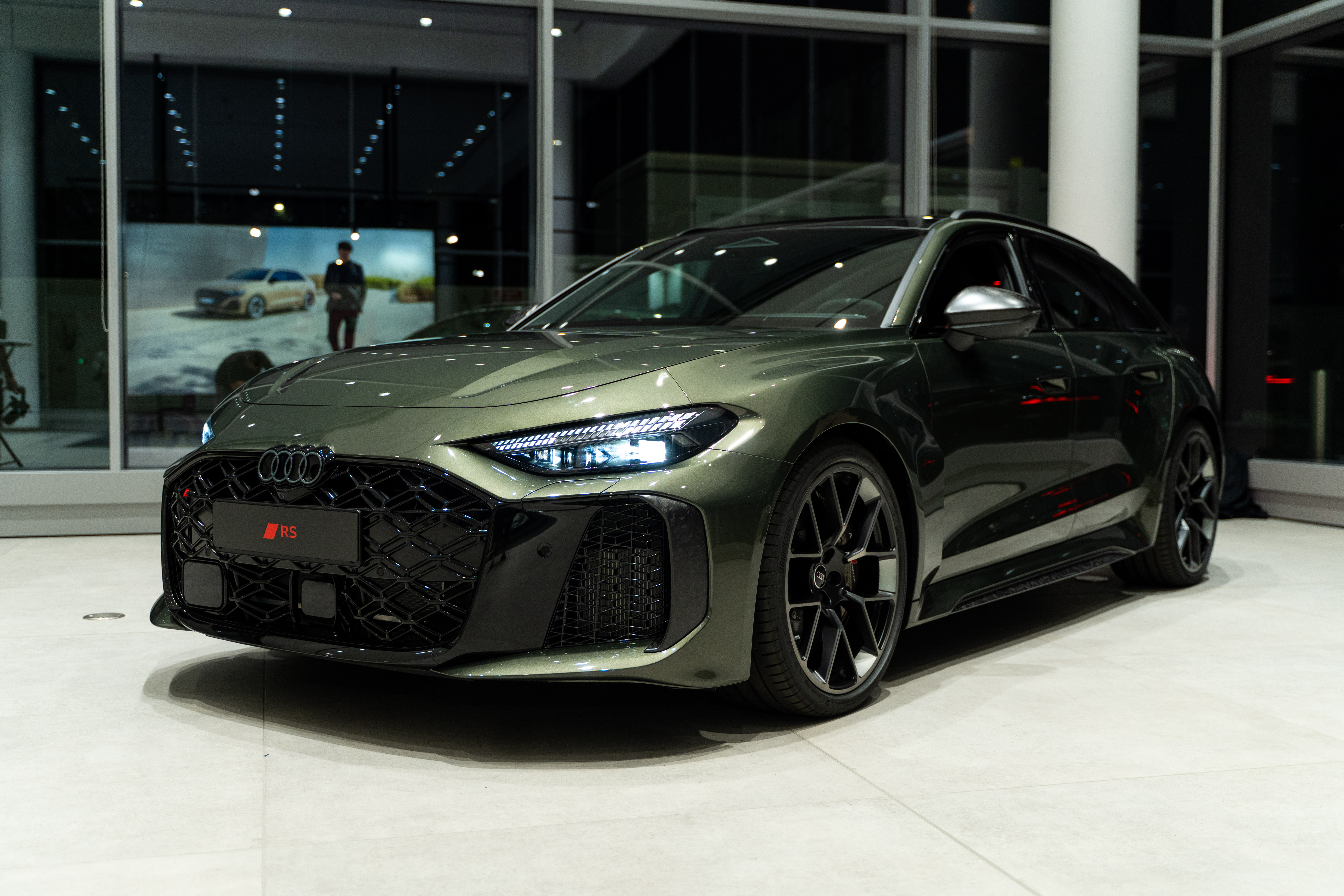 FG RS6 2026-180